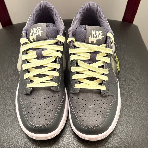 New Nike Dunk Low Gray White Sneakers with Glow Feature Size 4.5 Youth 6 Women - Picture 3 of 6